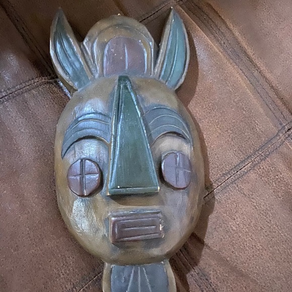 Mask decor - Picture 5 of 5